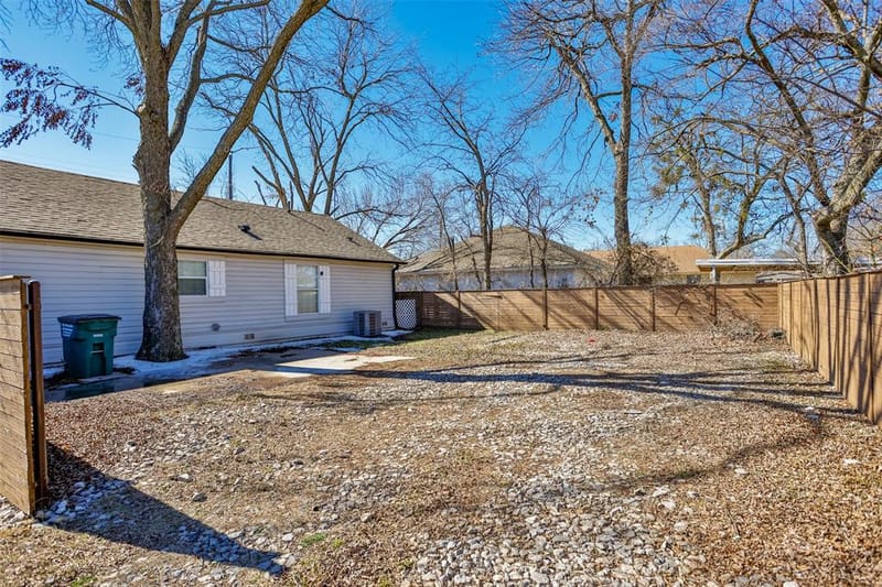 313 Fair Avenue, Gainesville TX 76240 - Photo 7