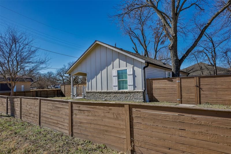 313 Fair Avenue, Gainesville TX 76240 - Photo 5