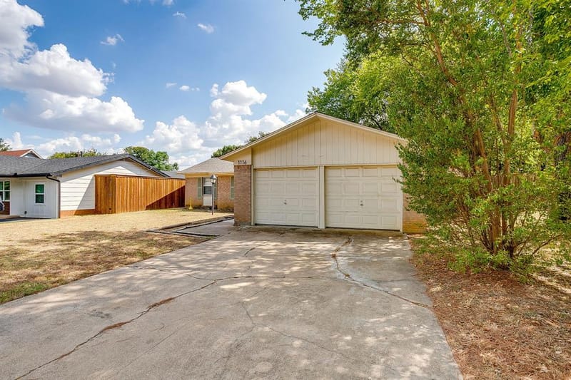 1116 Woodbrook Street, Arlington TX 76011 - Photo 7