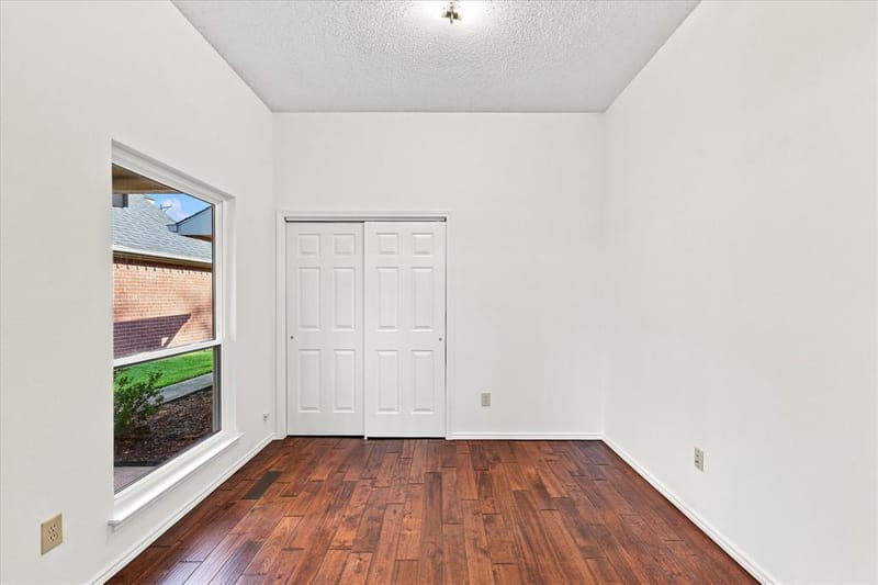 2109 Glen Heights Drive, Garland TX 75044 - Photo 18