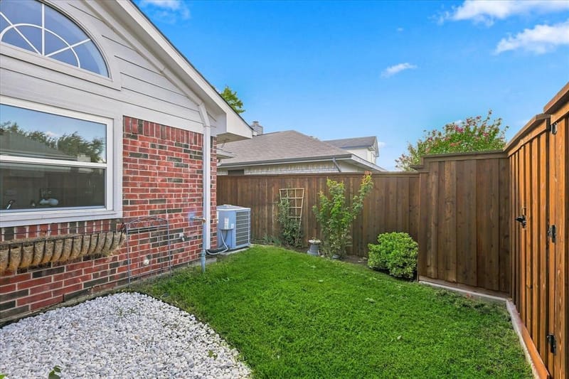 2109 Glen Heights Drive, Garland TX 75044 - Photo 25