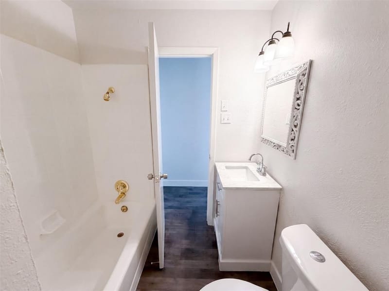 8540 Foxwood Lane, Dallas TX 75217 - Photo 8