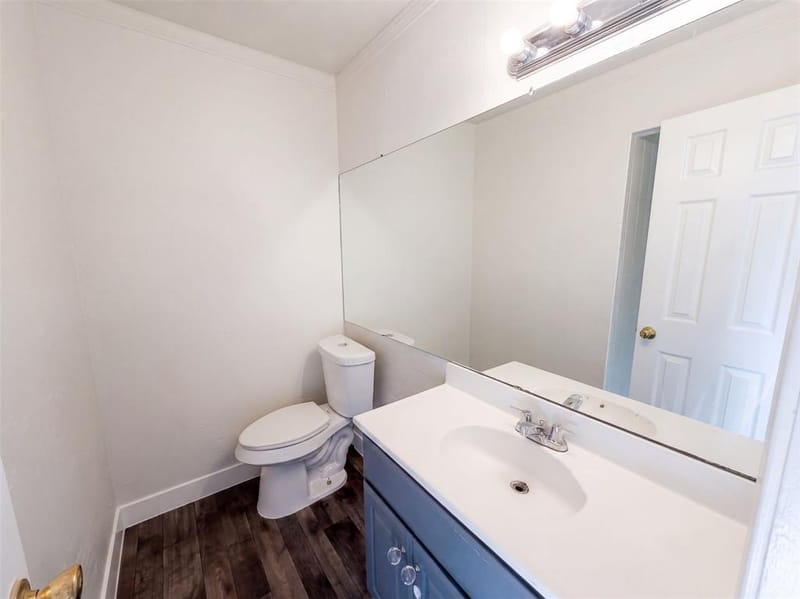 8540 Foxwood Lane, Dallas TX 75217 - Photo 21