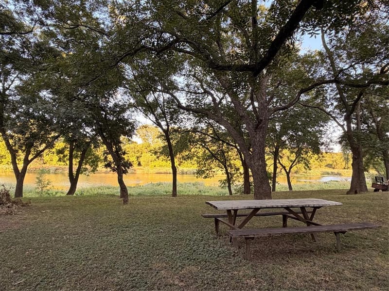 8704 Frontier Court, Granbury TX 76048 - Photo 3