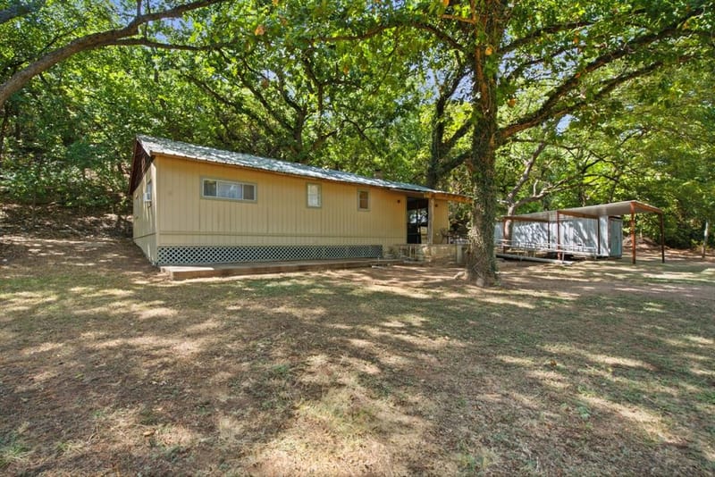 8704 Frontier Court, Granbury TX 76048 - Photo 20