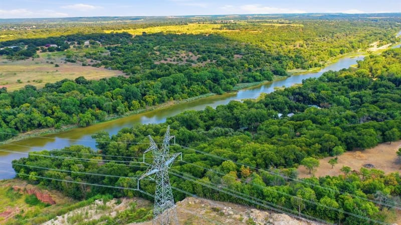 8704 Frontier Court, Granbury TX 76048 - Photo 8