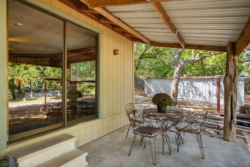 8704 Frontier Court, Granbury TX 76048 - Photo 21