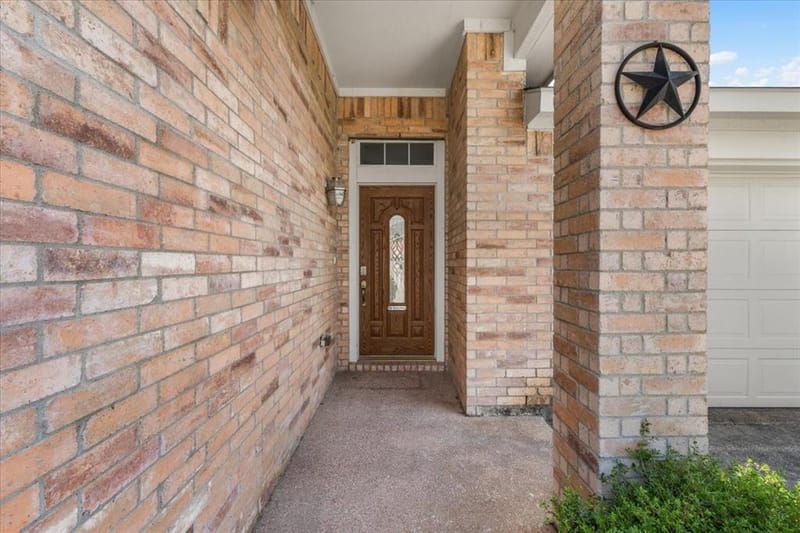 3604 Black Ranch Court, Fort Worth TX 76262 - Photo 2
