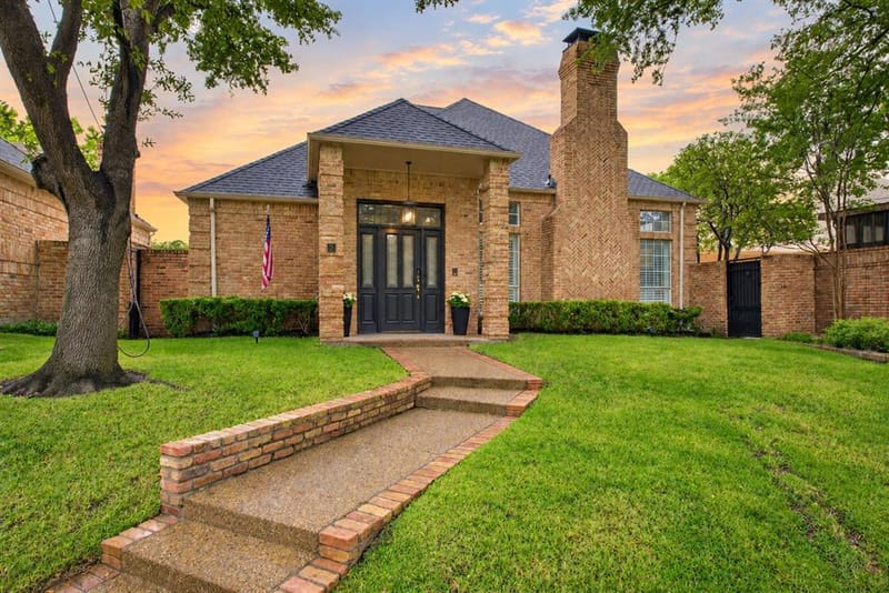 7 Carmarthen Court, Dallas TX 75225 - Photo 2