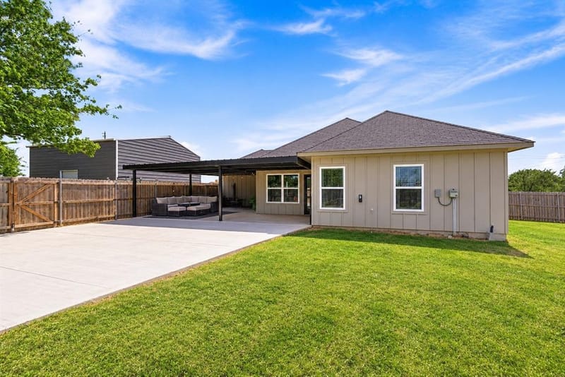 8001 County Road 109, Alvarado TX 76009 - Photo 20