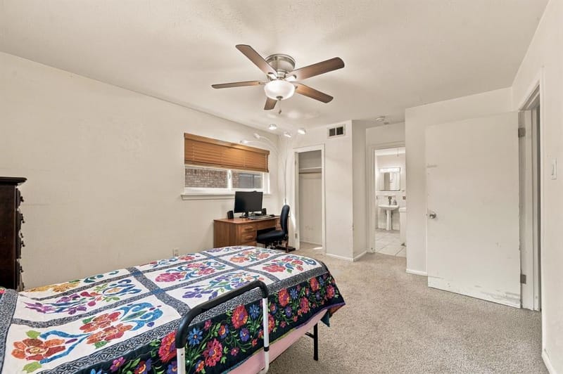 924 Wade Drive, Bedford TX 76022 - Photo 20
