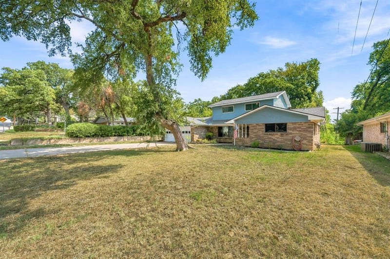 924 Wade Drive, Bedford TX 76022 - Photo 39