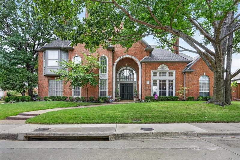 5144 Bellerive Drive, Dallas TX 75287