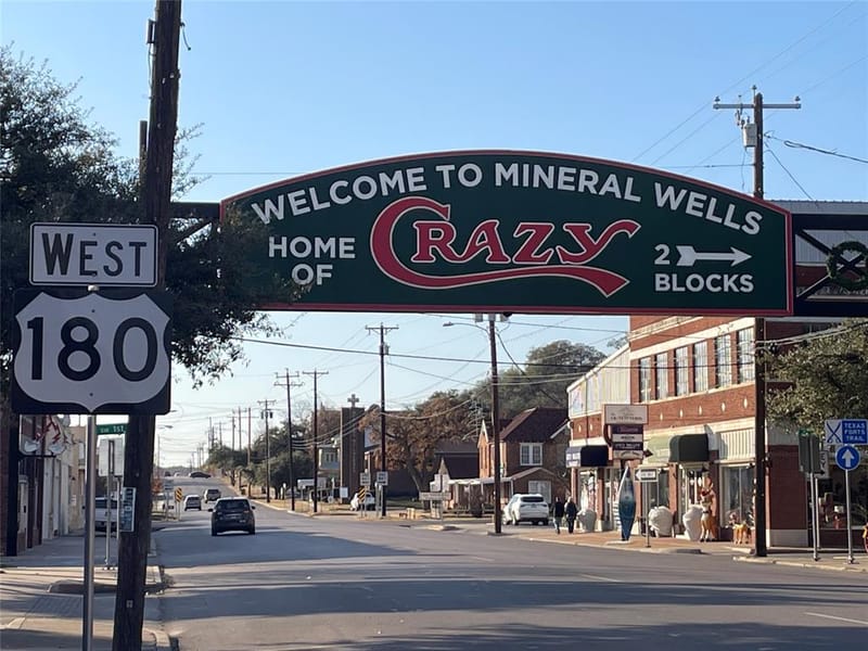 1702 NW 1st Avenue, Mineral Wells TX 76067 - Photo 13