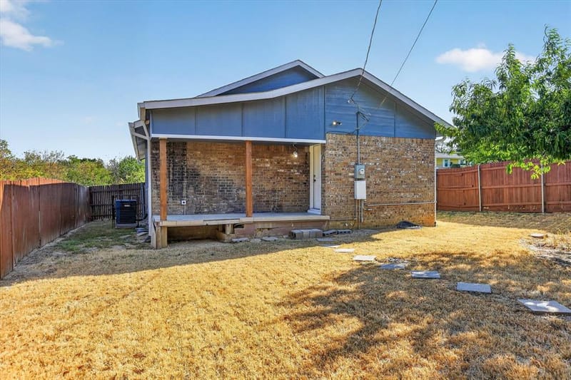 1801 E Harvey Avenue, Fort Worth TX 76104 - Photo 27