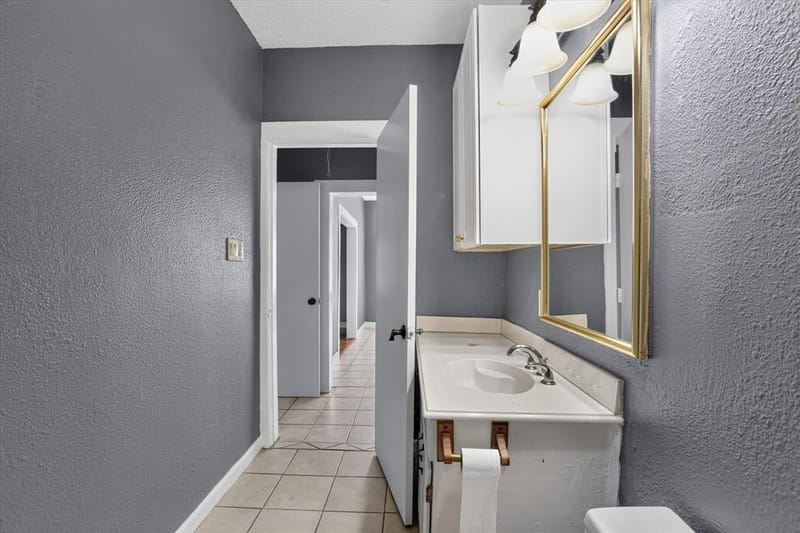 1801 E Harvey Avenue, Fort Worth TX 76104 - Photo 20