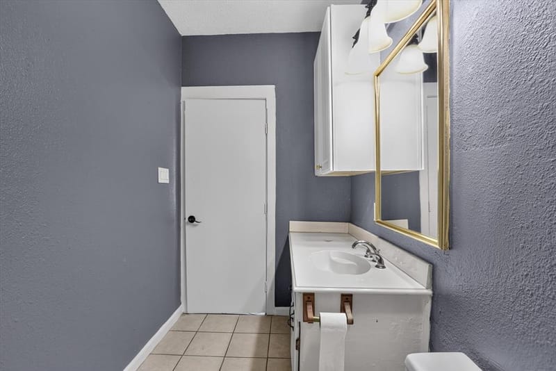 1801 E Harvey Avenue, Fort Worth TX 76104 - Photo 18