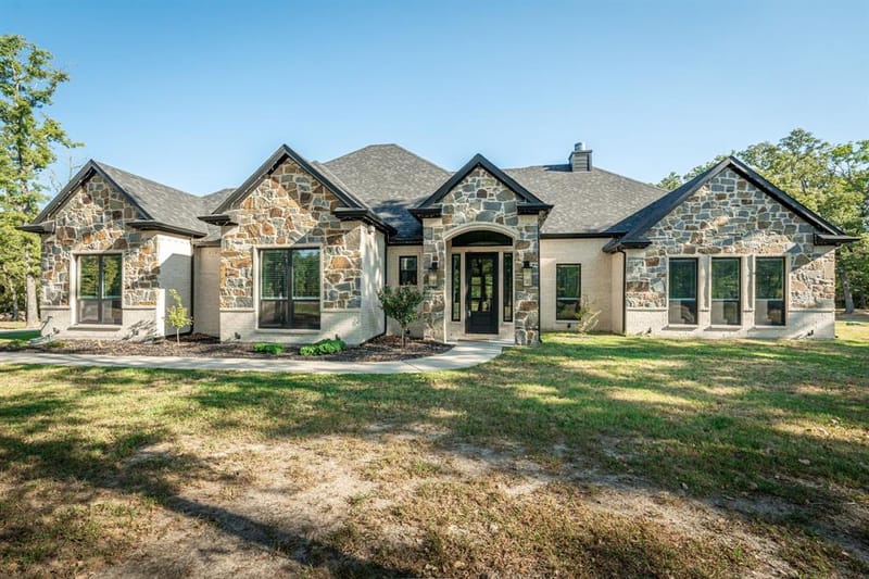 6707 Anchor Point, Quinlan TX 75474