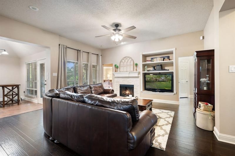 400 Watters Crossing Court, Allen TX 75013 - Photo 9