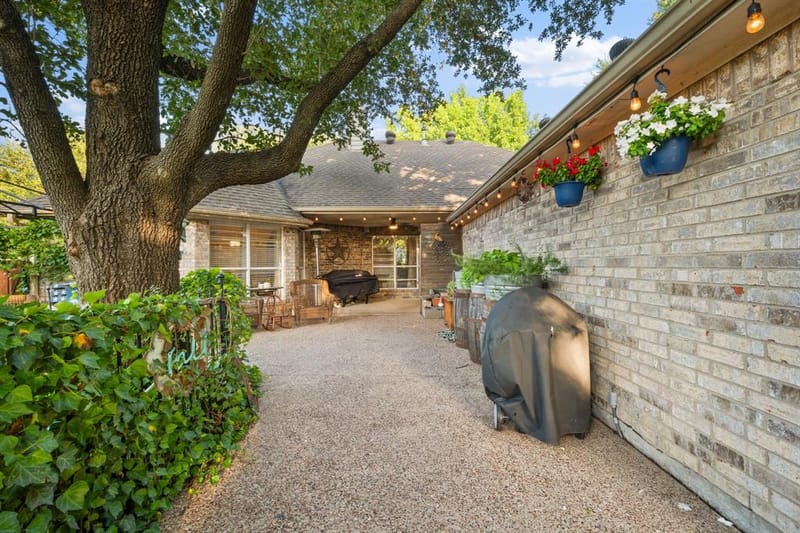 400 Watters Crossing Court, Allen TX 75013 - Photo 4