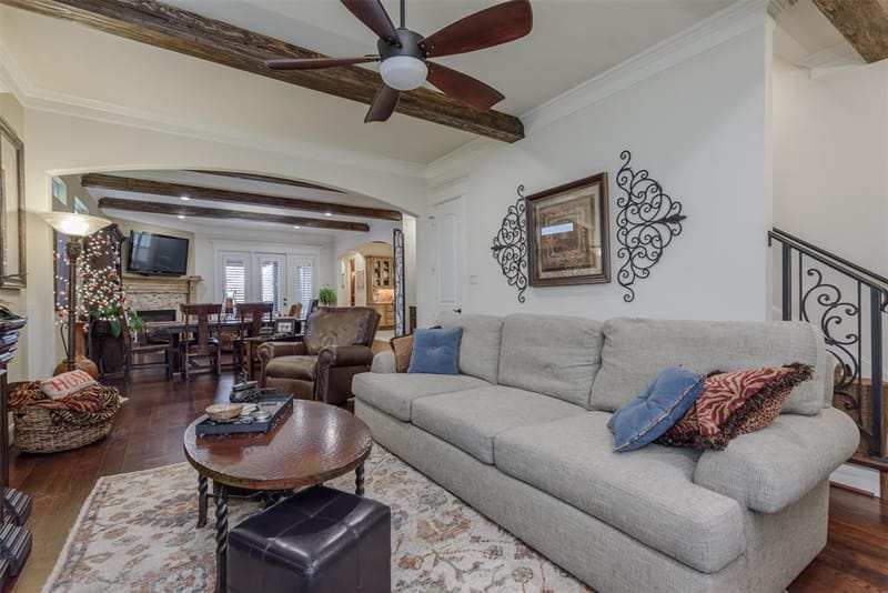405 Dallas Street, Argyle TX 76226 - Photo 4