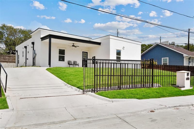 5405 N Arcadia Drive, Dallas TX 75211