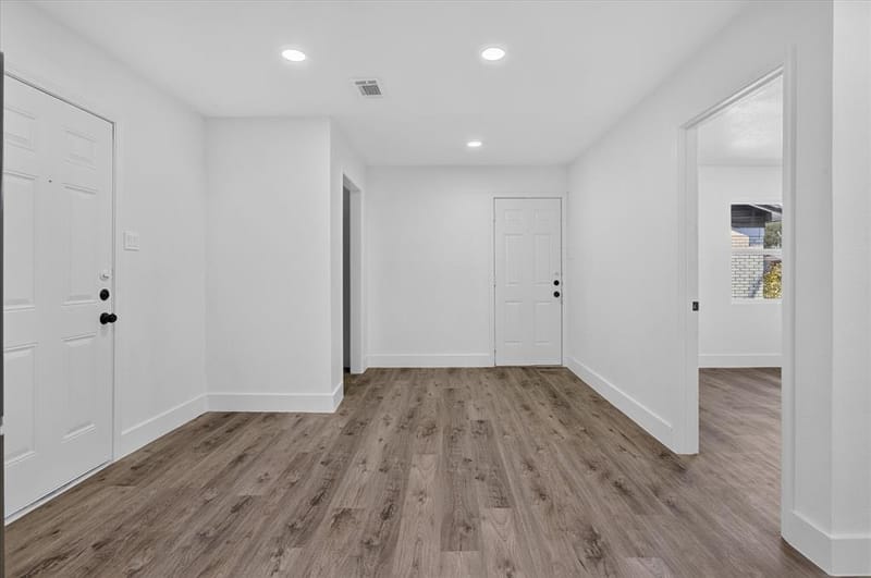 7917 Woodshire Drive, Dallas TX 75232 - Photo 10