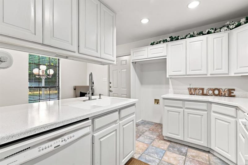1407 W Mulberry Street, Sherman TX 75092 - Photo 17