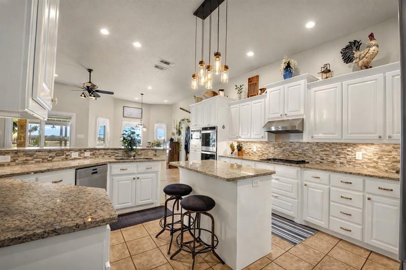 737 County Road 4699, Boyd TX 76023