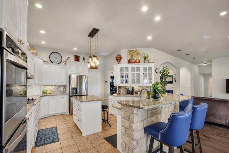 737 County Road 4699, Boyd TX 76023 - Photo 4