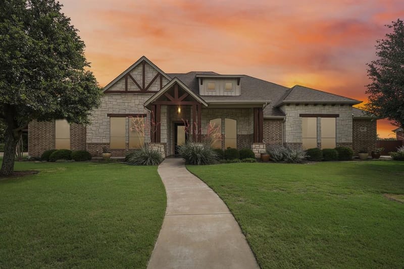 7209 Hill Country Court, Midlothian TX 76065 - Photo 2