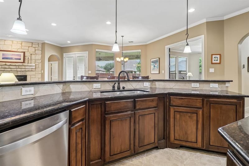 7209 Hill Country Court, Midlothian TX 76065 - Photo 13