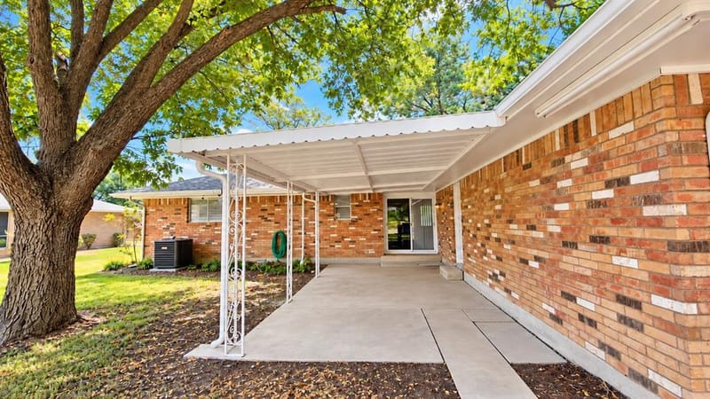321 Shockley Avenue, DeSoto TX 75115 - Photo 14