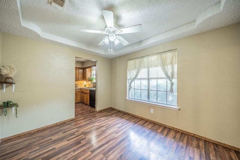 1517 Meadow Court, Midlothian TX 76065 - Photo 10