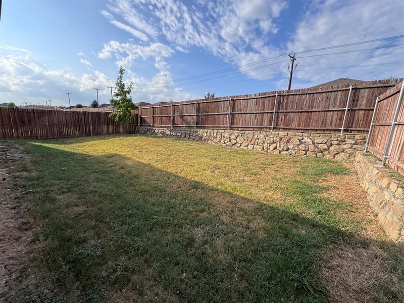 9604 Hickory Knob Drive, Fort Worth TX 76108 - Photo 3