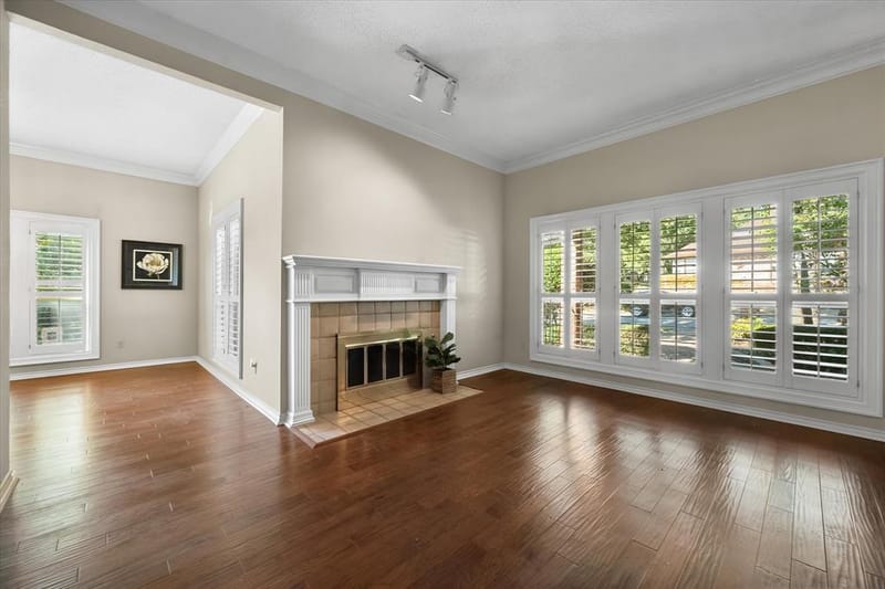 2109 Van Hook Court, Arlington TX 76013 - Photo 7