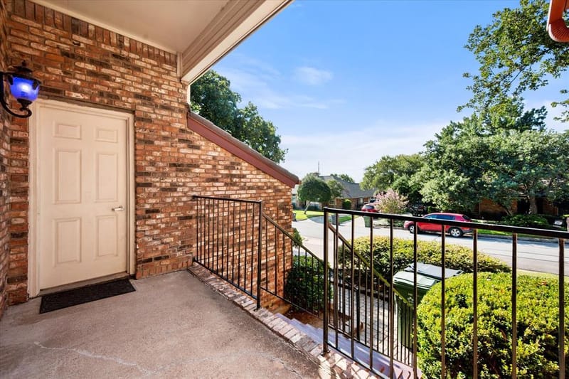 2109 Van Hook Court, Arlington TX 76013 - Photo 14