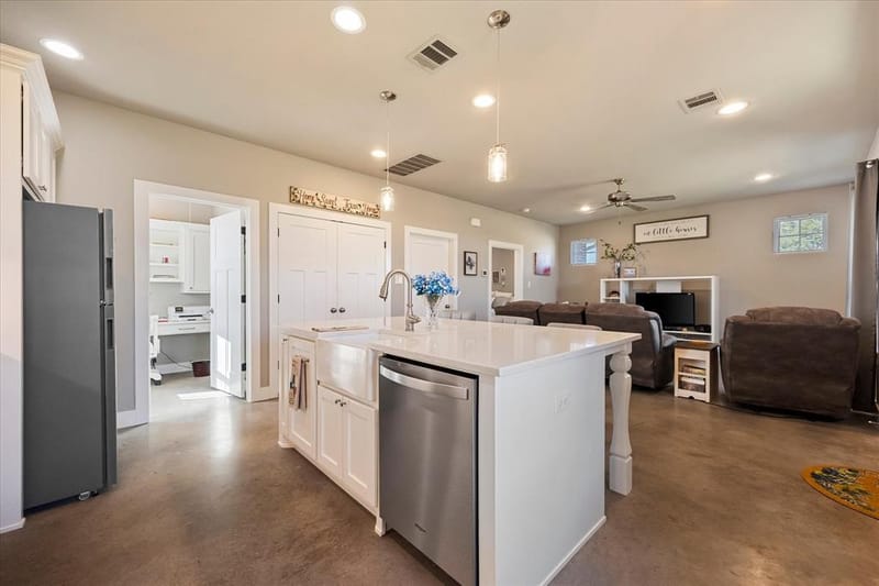 6120 Hidden Oaks Drive, Quinlan TX 75474 - Photo 31