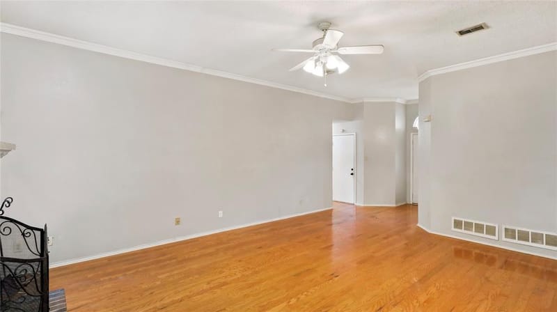 4309 Grason Drive, Grand Prairie TX 75052 - Photo 9