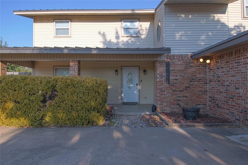124 Freese Drive, Sanger TX 76266 - Photo 2