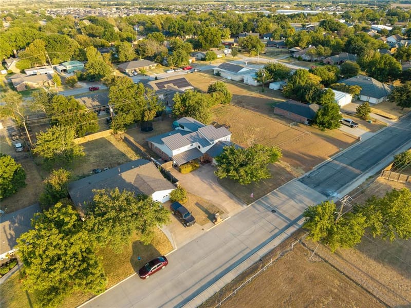 124 Freese Drive, Sanger TX 76266 - Photo 8