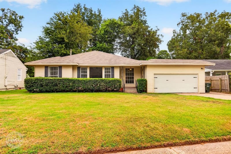 381 Albert Avenue, Shreveport LA 71105 - Photo 2