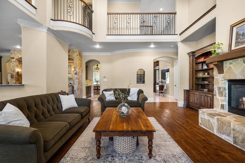 2301 Bella Lago Drive, Flower Mound TX 75022 - Photo 10