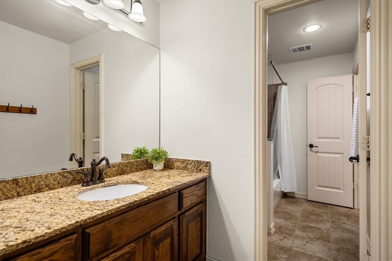 2301 Bella Lago Drive, Flower Mound TX 75022 - Photo 29
