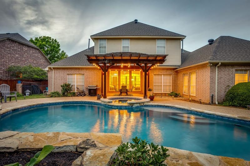 912 Thomas Crossing Drive, Fort Worth TX 76028 - Photo 18