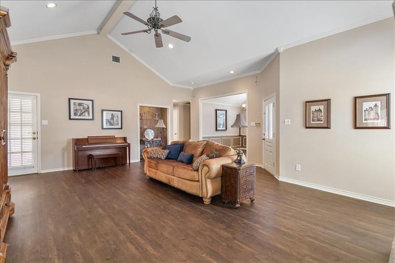 1415 Boardwalk Street, Arlington TX 76011 - Photo 6