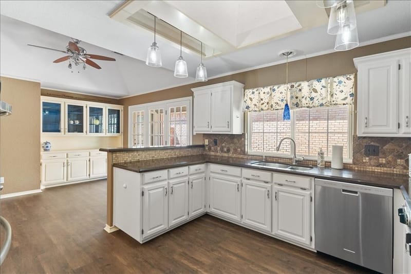 1415 Boardwalk Street, Arlington TX 76011 - Photo 14