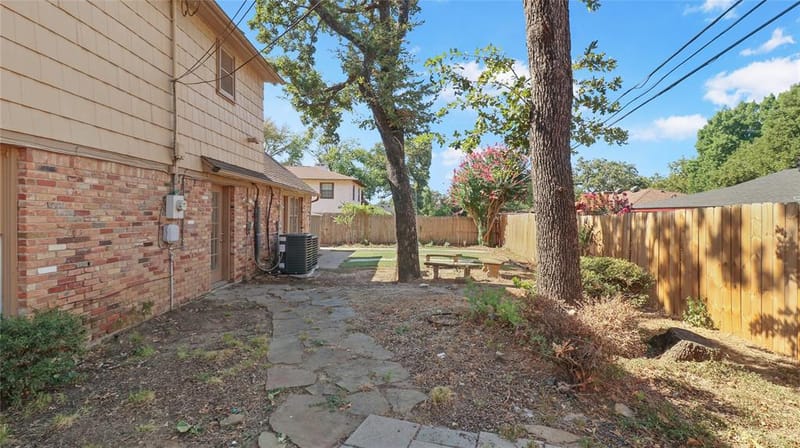 813 Chaparral Court, Bedford TX 76022 - Photo 24