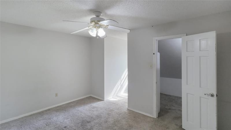 813 Chaparral Court, Bedford TX 76022 - Photo 18