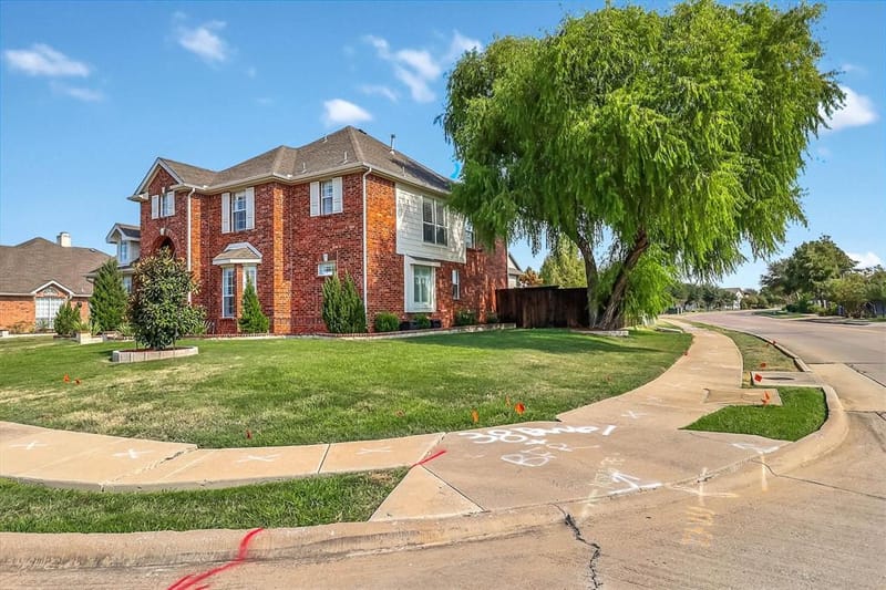 1500 Bastrop Drive, Carrollton TX 75010 - Photo 2